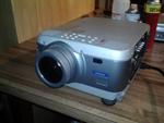 Epson EMP 7700 LCD Projector