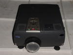 Epson ELP7250 Front