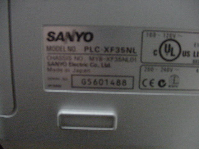 Sanyo PLC-XF35NL Tag